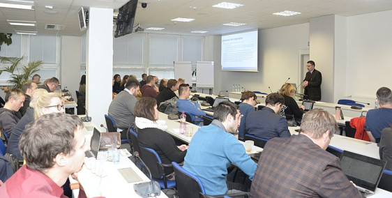 Výzkum, vývoj a inovace ve statistikách a analýzách - podnikový výzkum a jeho podpora