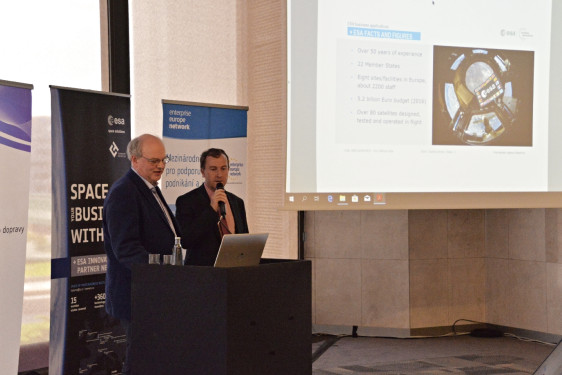 Mohou kosmické technologie pomoci rozvoji měst? - první akce Space4Cities 